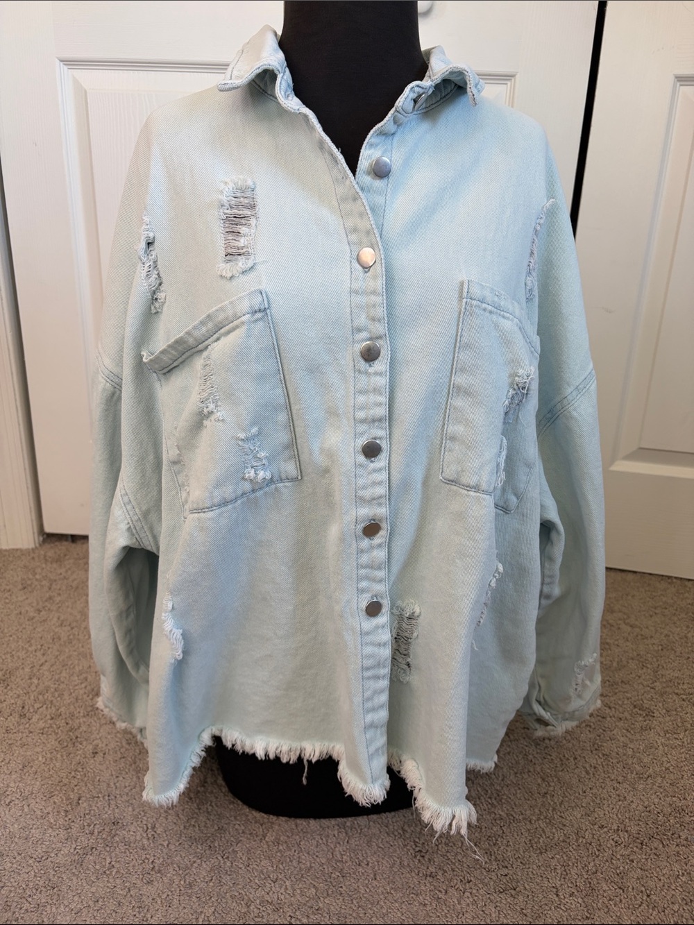 POL Distressed Light Blue Denim Shirt Jacket Shacket Frayed Raw Hem L Cotton